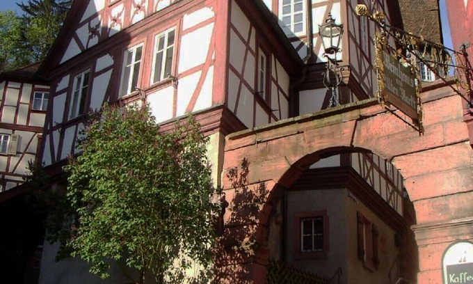 Miltenberg Apartamento | Gatekeeper's house, Miltenberg center, apartamento para 3 personas
