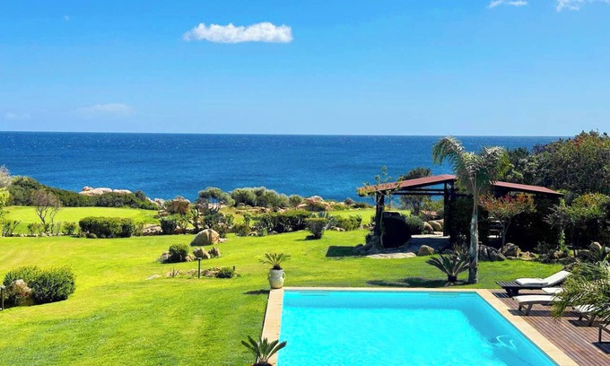 Puntaldia Villa | Exclusive villa with pool and sea view in Puntaldia ( San Teodoro)