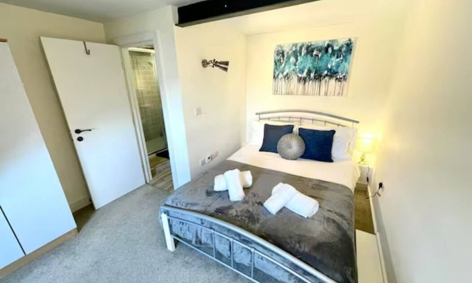 Bishop's Stortford Apartamento | Executive Apartment Perfect for Contractors or Pilots
