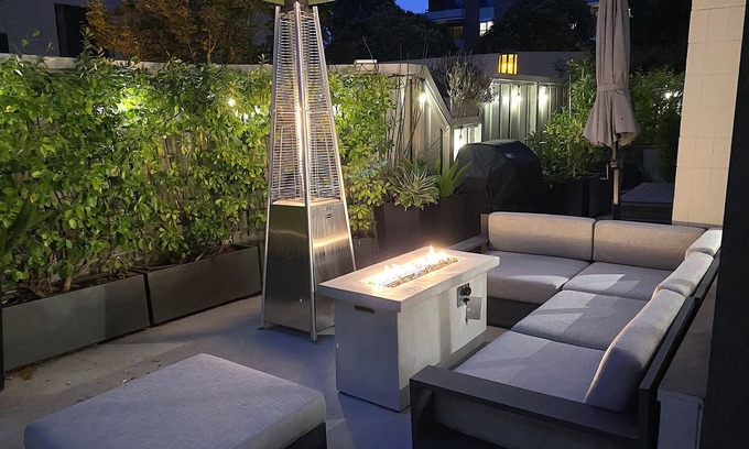 Telegraph Hill Condominio | Executive Condo, dog friendly, lovely wraparound garden