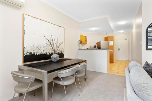 East Perth Apartamento | Executive Elegance Stylish 1br Suite On Hay St