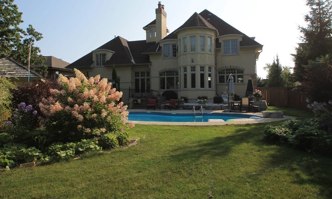 Craigleith Casa | Executive Luxury Chalet