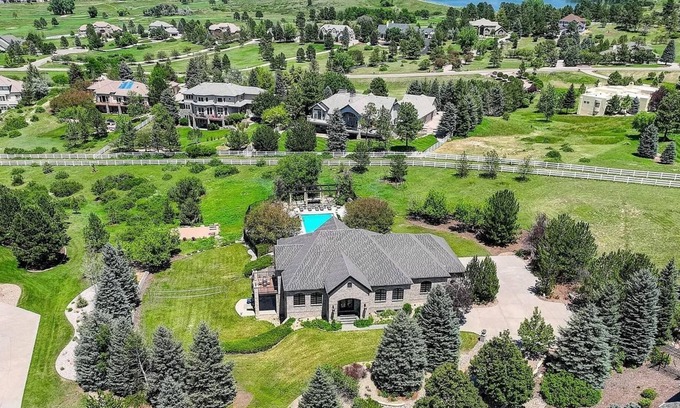 The Pinery Casa | Executive Pool Home in Parker w/Gym!