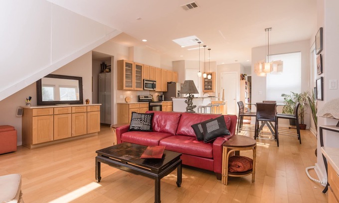 Hancock Condominio | Suite Executive condominio en el centro de Austin
