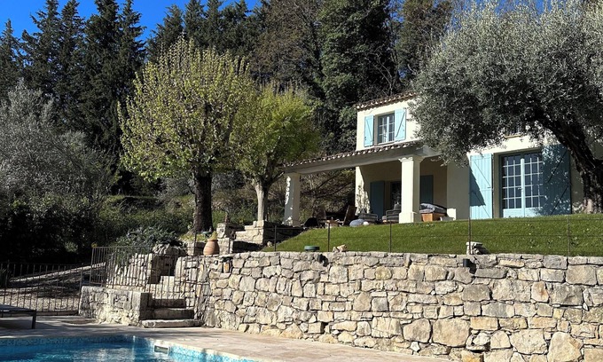 Bargemon Villa | Exklusive Landhausvilla, gr. Pool, gr. Garten, Ruhig, 5 Gehmin. zum Dorf