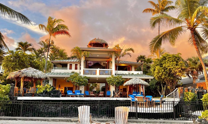Kailua-Kona Casa | Exótica Kona Bay Hawaii Frente a la playa Paraíso tropical Impresionante hogar
