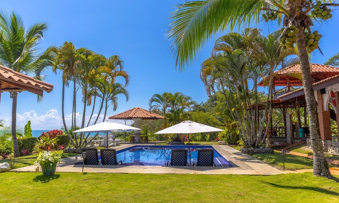 Esterillos Casa | EXOTIC VILLA OCEAN VIEW 5 MIN TO BEACH