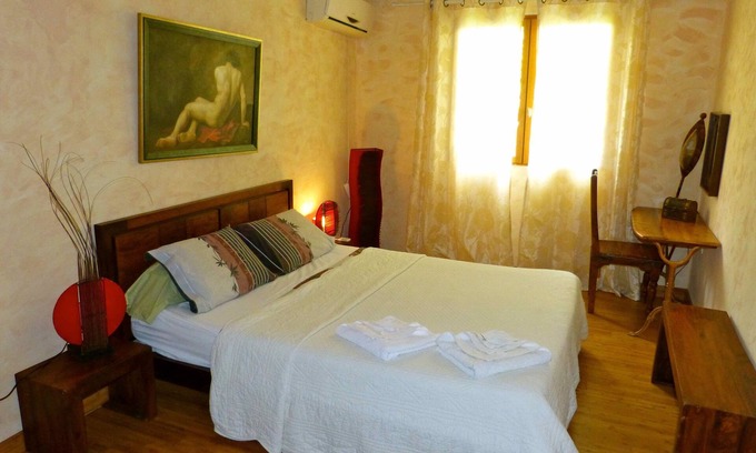 Bois d'Olives Casa | exótica villa de madera con jaccuzi privado