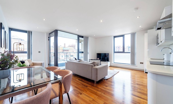 Victoria Apartamento | Expansive 3BR sanctuary flat in Hackney