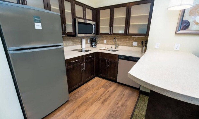 Newark Casa | Experience a warm and welcoming place !!