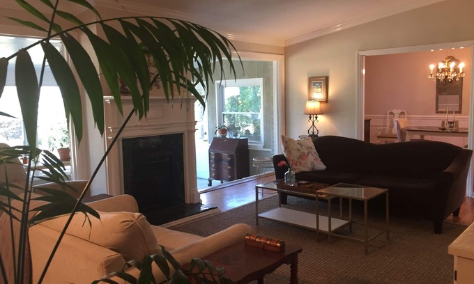 Summerville Casa | Experimente Augusta en 3BR / 2Bath Home en el popular Country Club Hills Near National