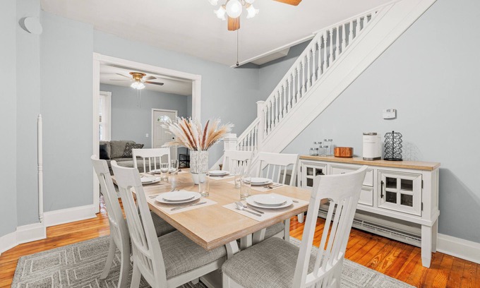 Annville Casa | "Experience Luxurious Living: Remodeled Duplex Retreat Awaits You in Anneville