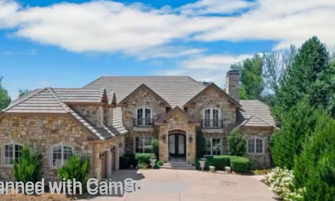 Longmont Casa | Experience luxury and serenity