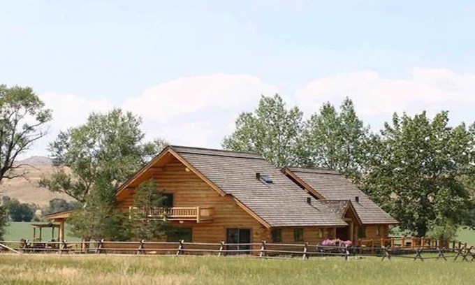 Bozeman Casa | Una espectacular casa de troncos con impresionantes vistas.