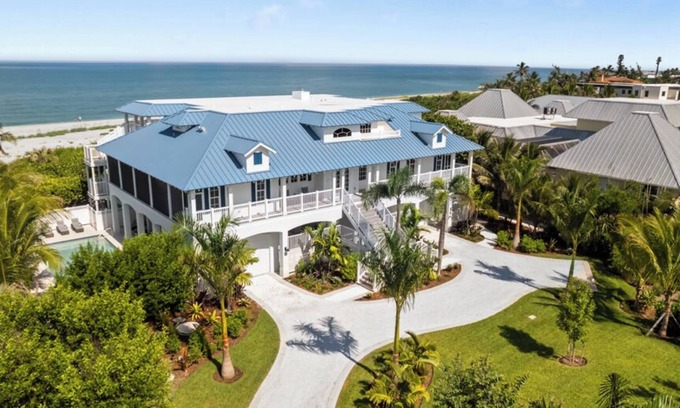Wulfert Casa | Experience Shell Seekers! A 12,000 Square Foot Captiva Estate Directly on The Gulf