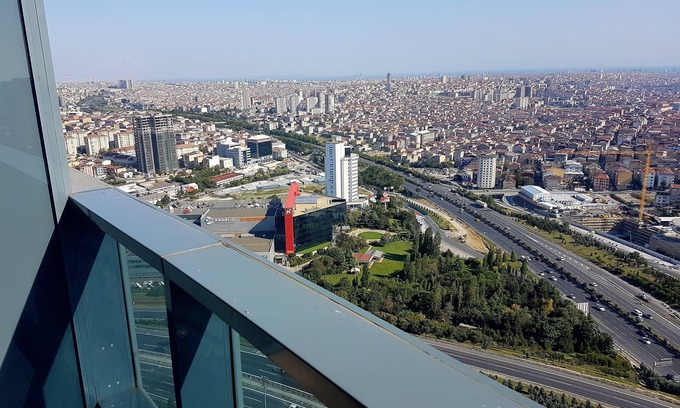 Bagcilar Apartamento | Experimente la comodidad y el lujo de los hoteles de cinco estrellas en nuestras casas de vacaciones.