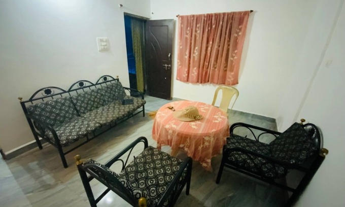 Mandrem Apartamento | Experience the Green for blessings and Dreamsin the Rich colours of Mandrem