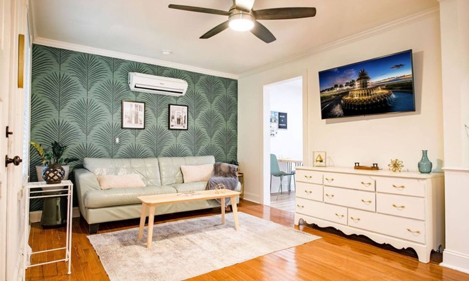 Hanahan Apartamento | Experience the Perfect Place to Explore Like a Local