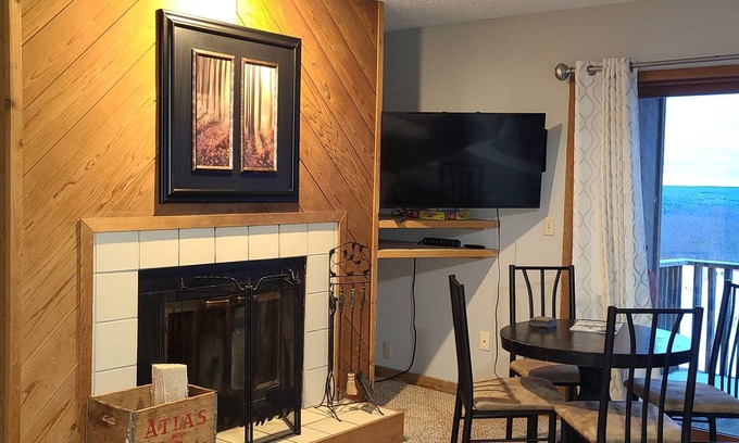 Bellaire Apartamento | Experience Up North at Shanty Creek Summit Village