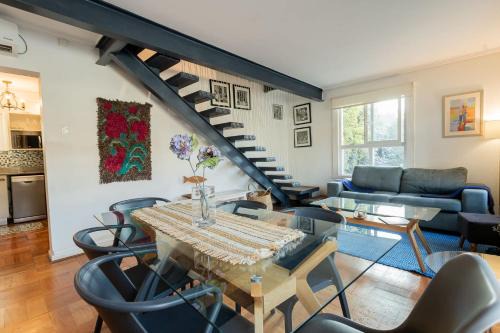Providencia Apartamento | Experiencia Grupal Duplex Moderno en Providencia