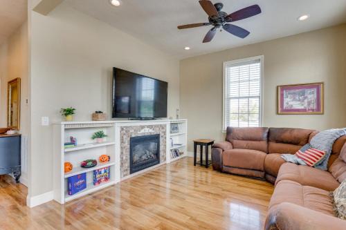 Murphy Apartamento | Explore Historic Dtwn! Walkable Loft in Murphy