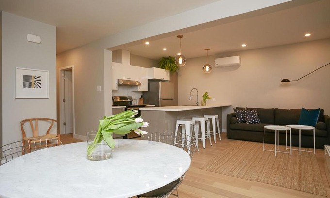 Little Italy Apartamento | Explore Montreal from Sleek Contemporary Apartment by Den Stays