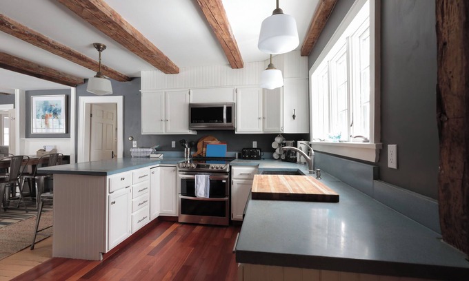 Biddeford Casa | Explore the charm post and beam farmhouse with 4 bedrooms near beaches