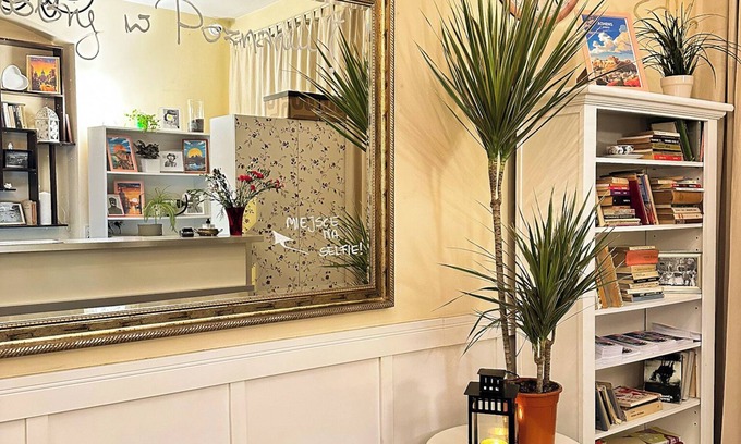 Poznan City Center Hotel | Explorer B&B Old Town Rooms & Apartment