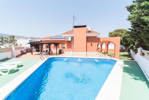 Almeria Casa | Expoholidys- Chalet privado en Castell del Rey