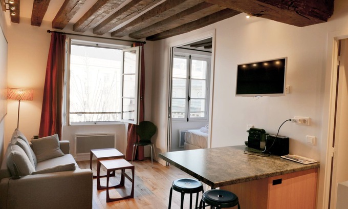 Latin Apartamento | Exquisitos 2 dormitorios apt en el centro del Barrio Latino: mejor oferta para 6