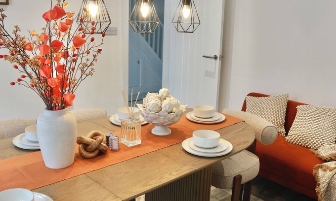 Maidstone Casa | Exquisite 3 Bed Home-Free Parking-Long Stay Discounts