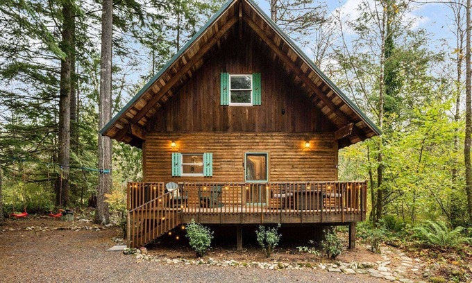 Washougal Casa | Great Deals on Summer Stays!