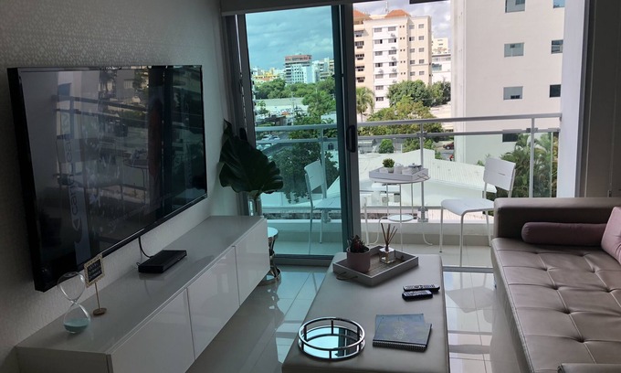 Evaristo Morales Apartamento | Exquisito Apto con espacio abierto en Piantini