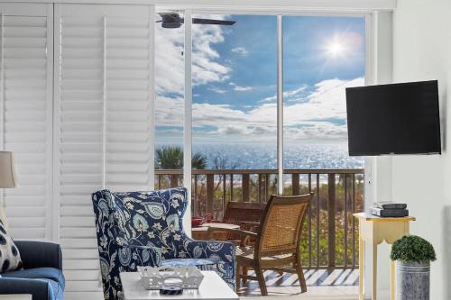 Sanibel Casa | Exquisite Beachfront Residence at Shell Island Beach Club of Sanibel