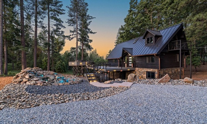 Placerville Casa | Exquisite Custom Country Home on National Forest