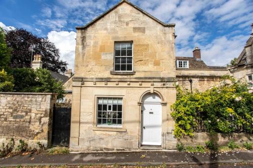 Bradford-on-Avon Casa | Exquisite Historic Hideaway