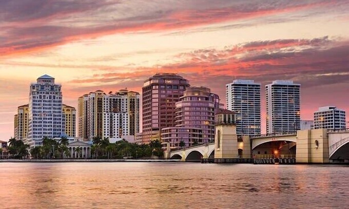 Palm Beach Apartamento | Exquisite Intracoastal Unit, Beach 5mins away!
