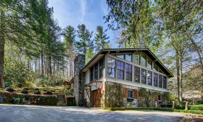 Cashiers Casa | Exquisite Stone Cottage 1/2 mile from Crossroads with View of LIttle Sheepcliff