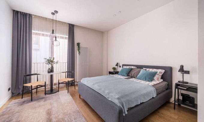 Zemgale Suburb Apartamento | Exquisite Studio in Old Town Riga
