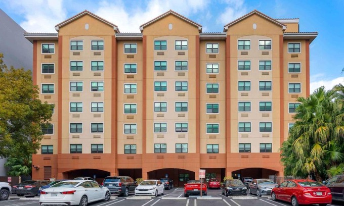 Coral Way Hotel | Extended Stay America Premier Suites - Miami - Coral Gables