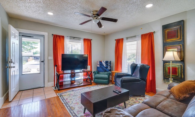 Pueblo Casa | Extended Stay Home 3 Mi to Dtwn Pueblo