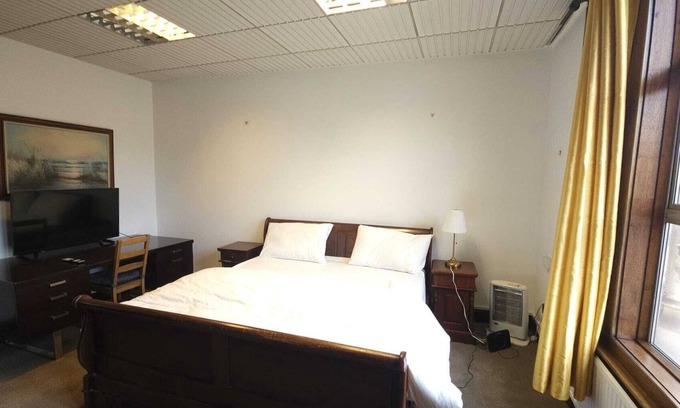 Larkhall Apartamento | Habitacion Doble-De Lujo-Communal washrooms-Large - Room 4