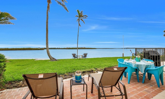 Marco Island Casa | Vista extraordinaria, diferente a cualquier otro en Marco Island! Acceso directo y vida salvaje única