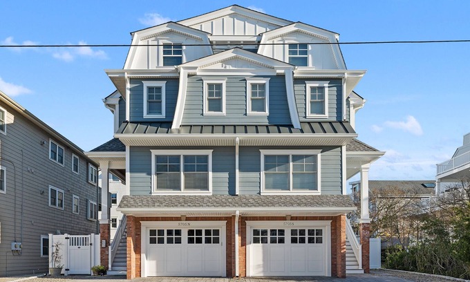 Sea Isle City Casa | EXTREMELY WELL KEPT TOWNHOUSE
