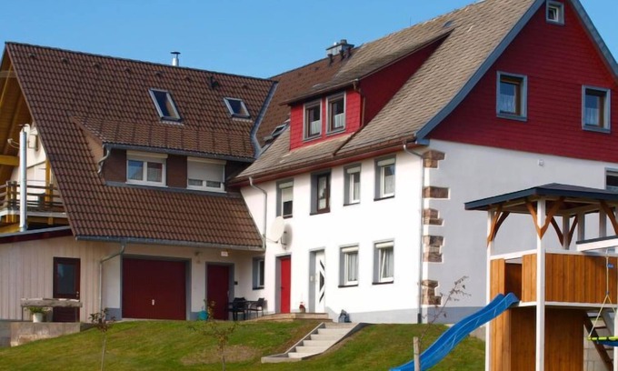 Eisenbach Apartamento | Fürderer by Interhome
