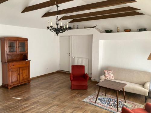Pecsely Apartamento | Főnix Ház