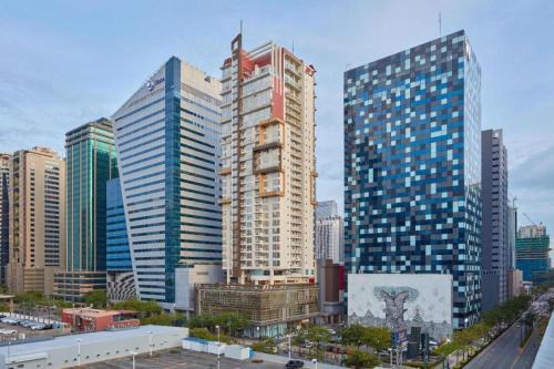 Bonifacio Global City Hotel | F1 Hotel Manila