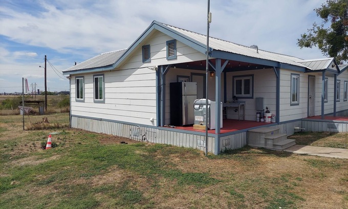Del Valle Casa | F1 rental available for F1 this year. Right next to the track!