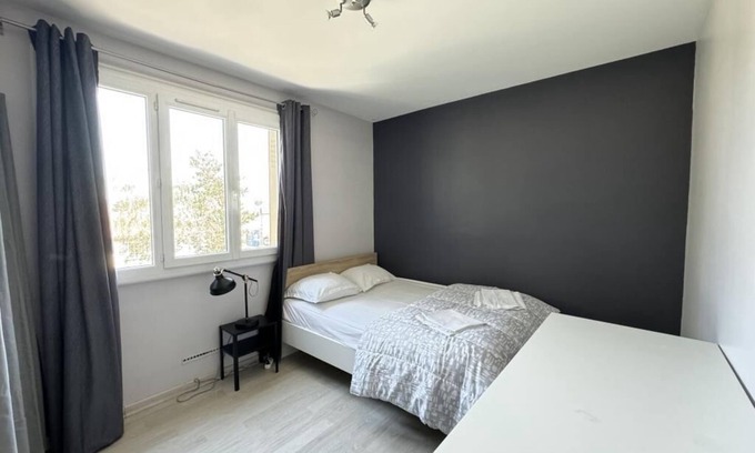 Orcines Apartamento | F2 near Cézeaux, fully equipped with parking