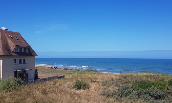 Merville-Franceville-Plage Apartamento | F2 Vista al mar, pies en el agua